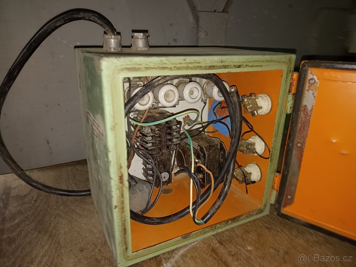 Ovládací elekt.skriňka