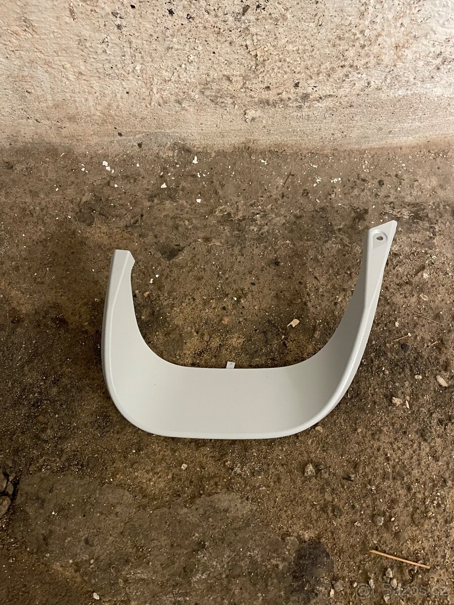 Krytka nárazníku Aero Leon 5F