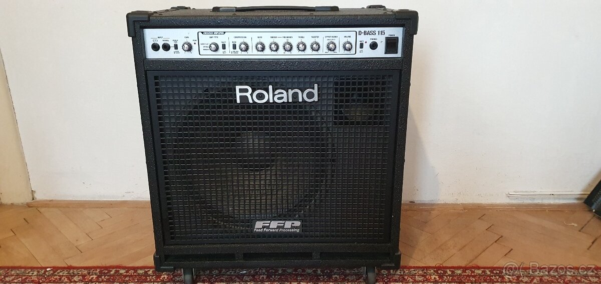 Baskytarové kombo Roland D-Bass 115
