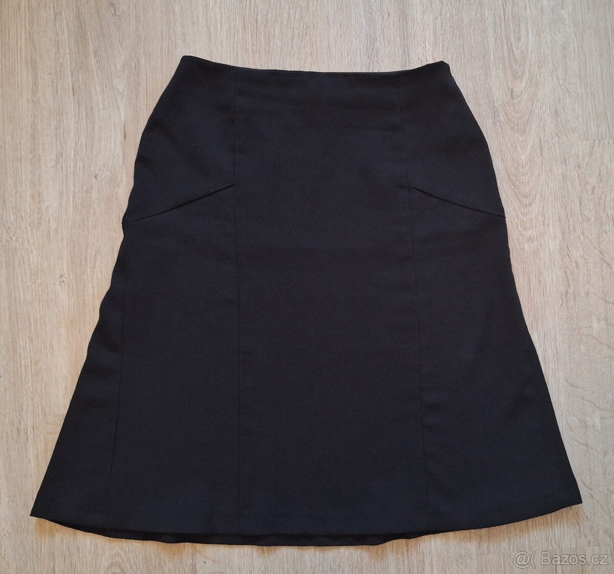 Černá áčková sukně Asos