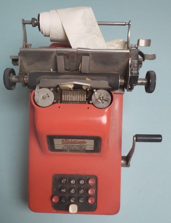 Starožitný automat - Sundstrand pokladna