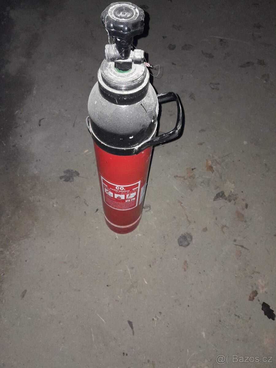 Tlaková láhev co2