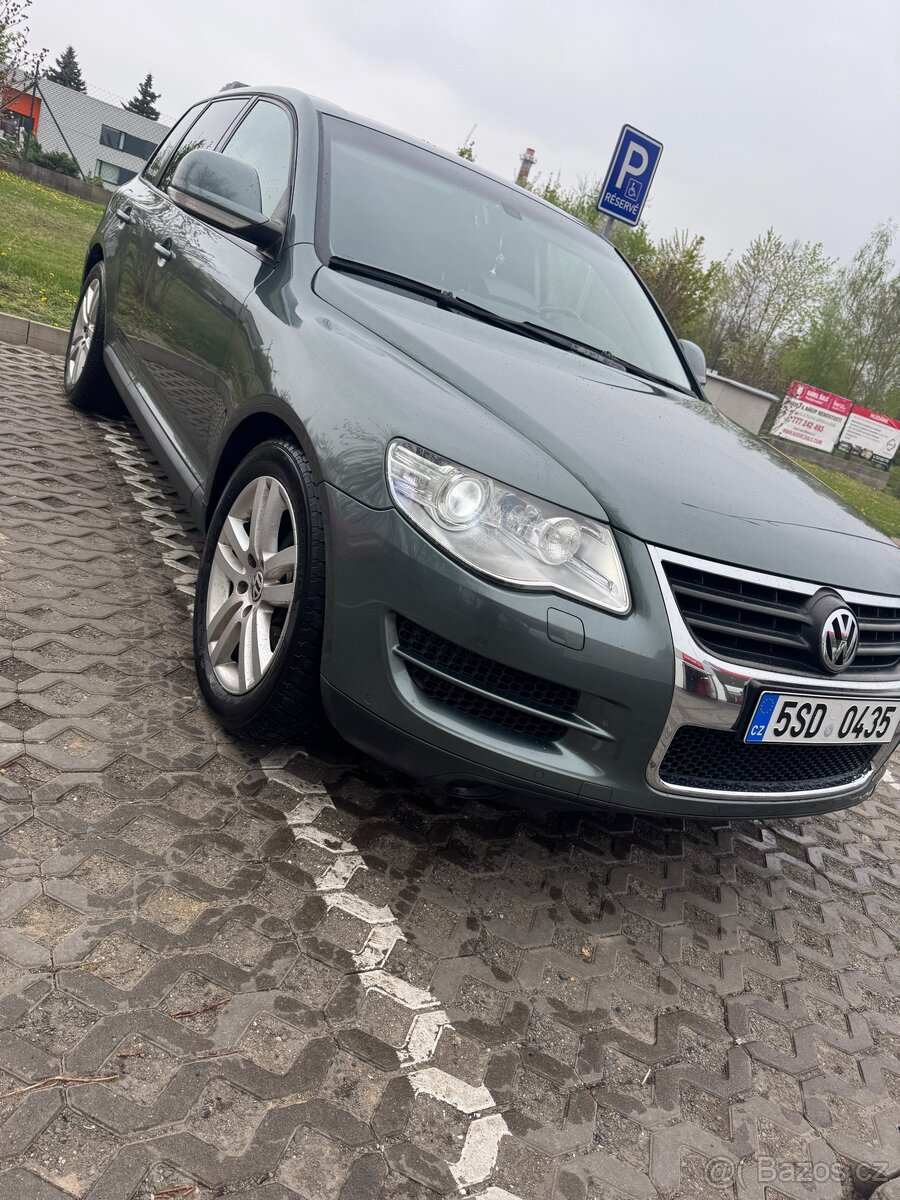 VW Touareg manuál  3.0 165kw 4x4 Offroad paket