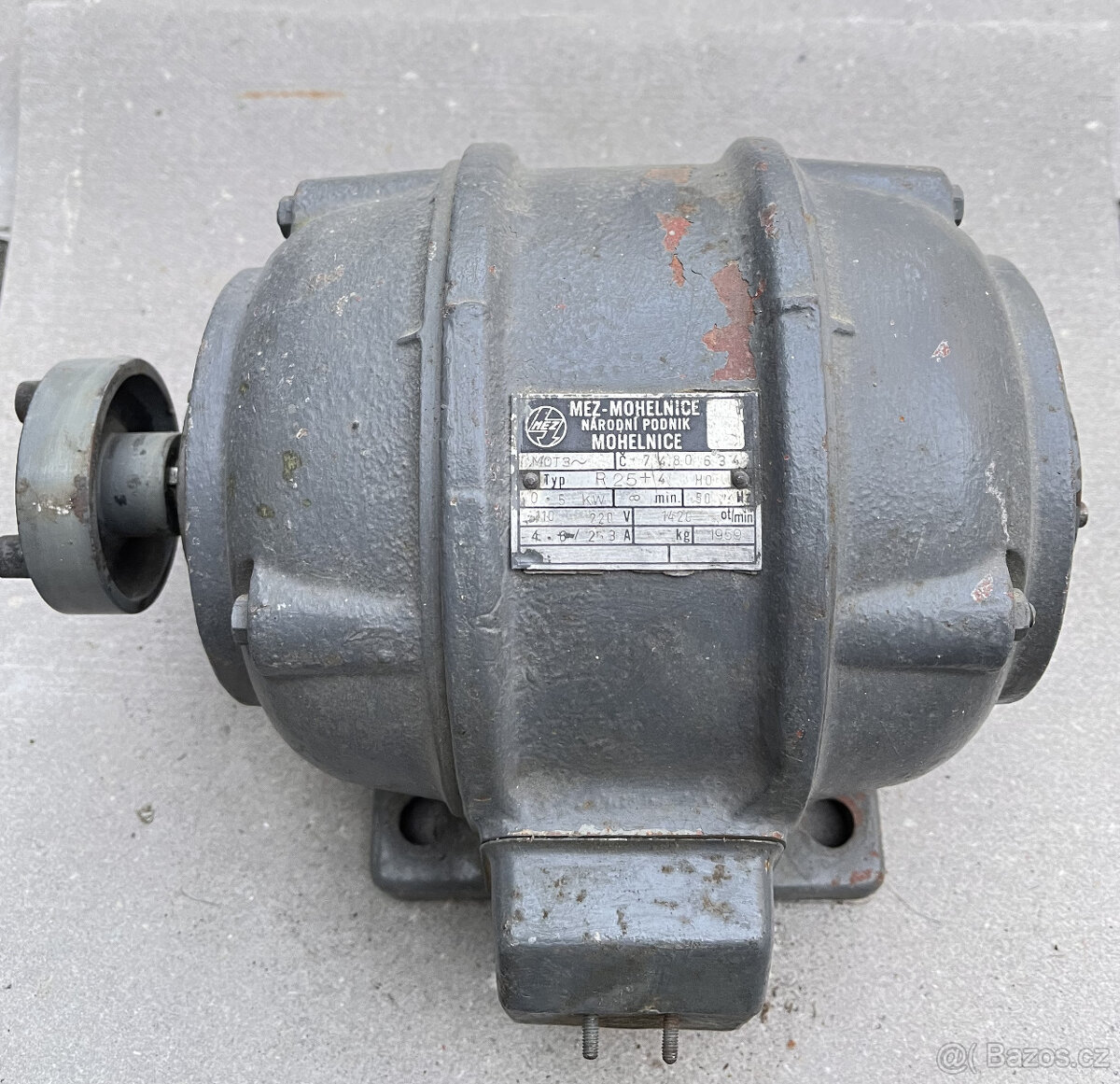 Elektromotor 220V 0,5kW 1420 otáček