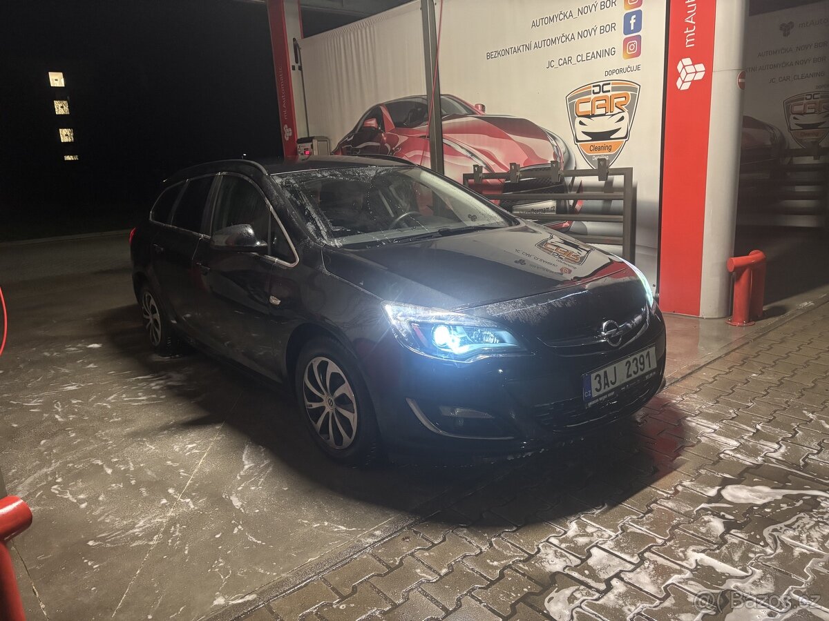 opel Astra 2013 2.0cdti - 118kw