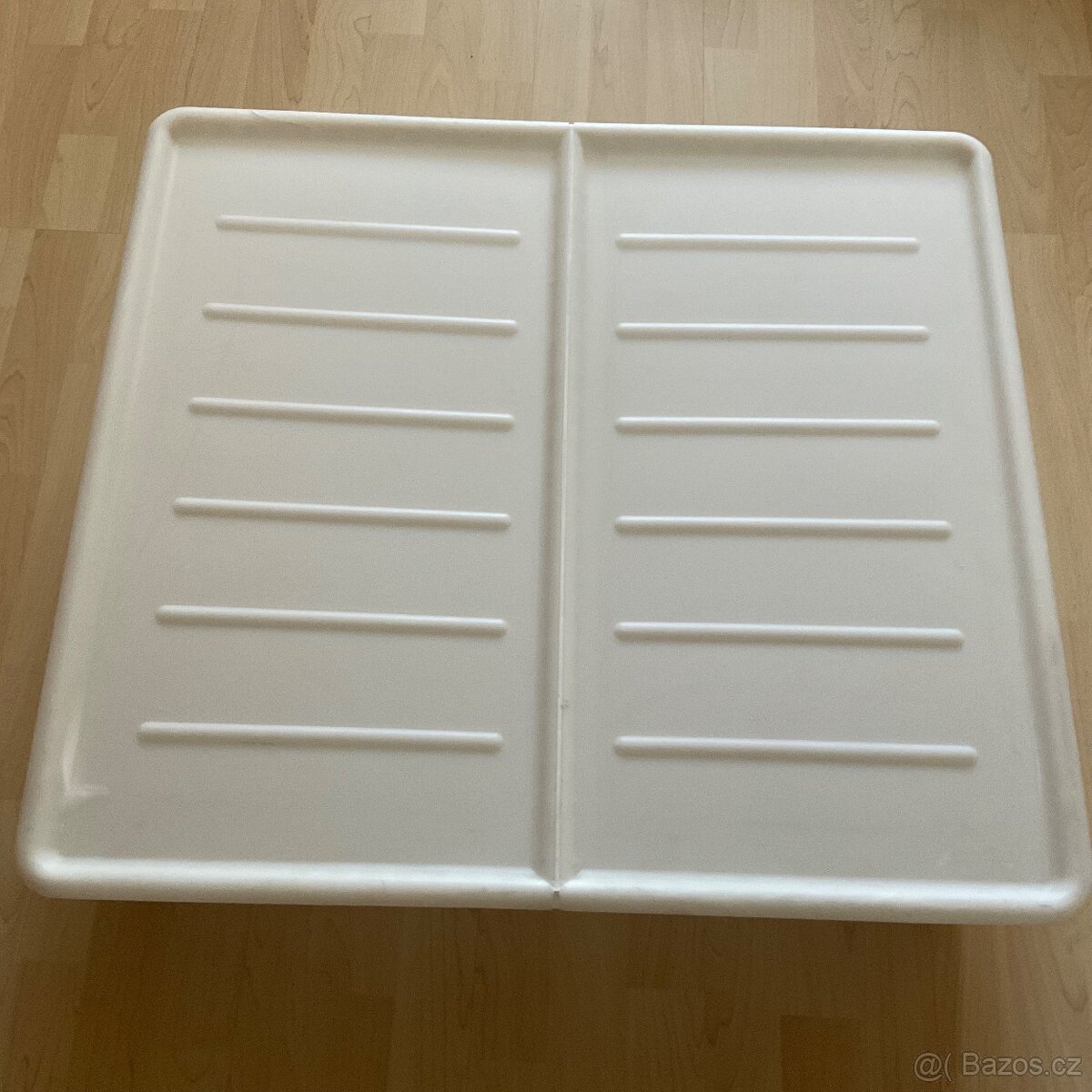 IKEA box pod postel úložný s vikem
