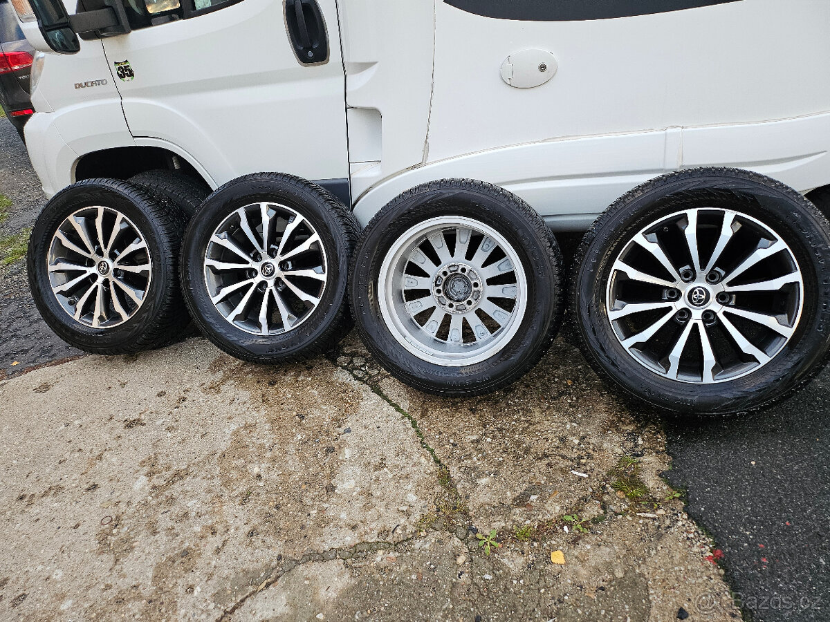 Land cruiser