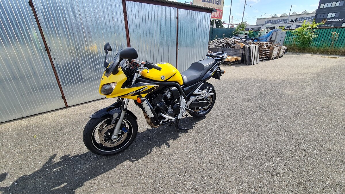 Yamaha FZS 1000
