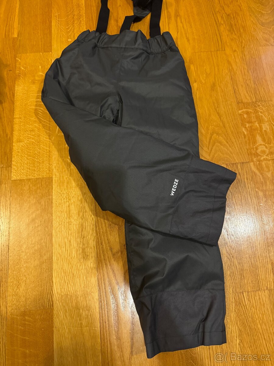 Nové dětské oteplováky/lyžařské kalhoty zn. WEDZE