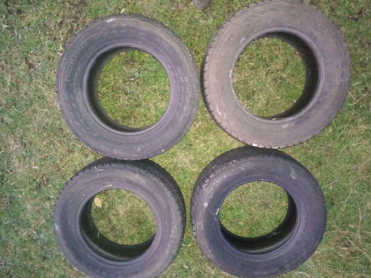 Zimní pneu 215/65/15C