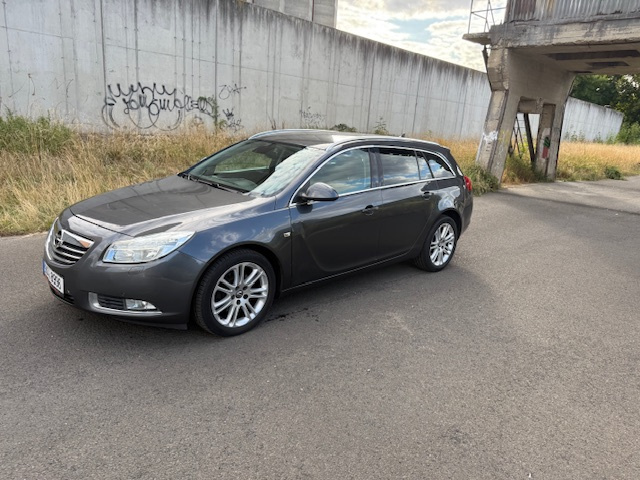 Opel Insignia combi 2.0CDTI 118kw sleva+zimni kola k vozu