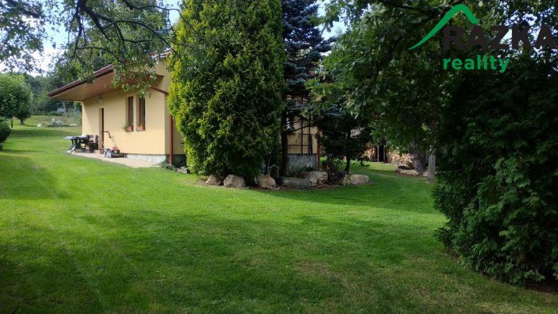 Rekreační domek 3+kk 80m², pozemek 1395m² obec...