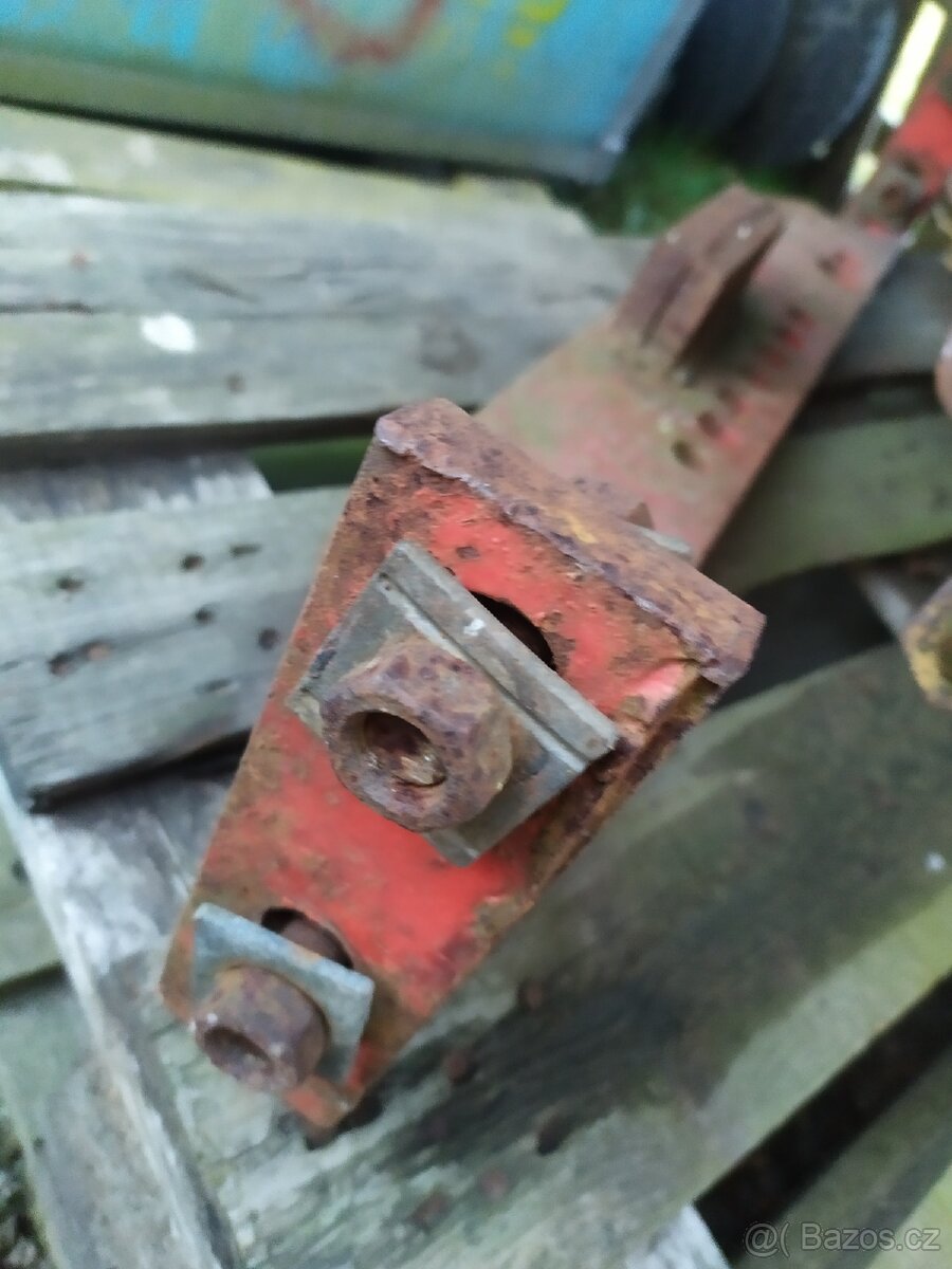 Rám - tažné na RS 09