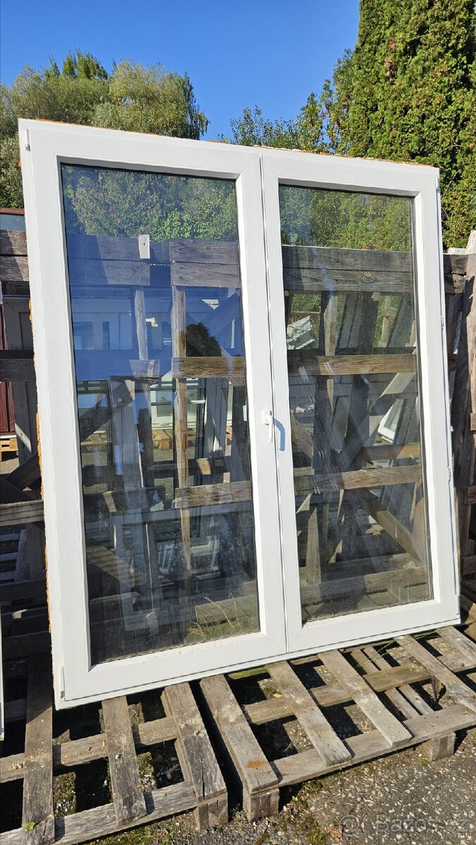 Okno PVC (BD) - 1960x2300 mm - STARŠÍ