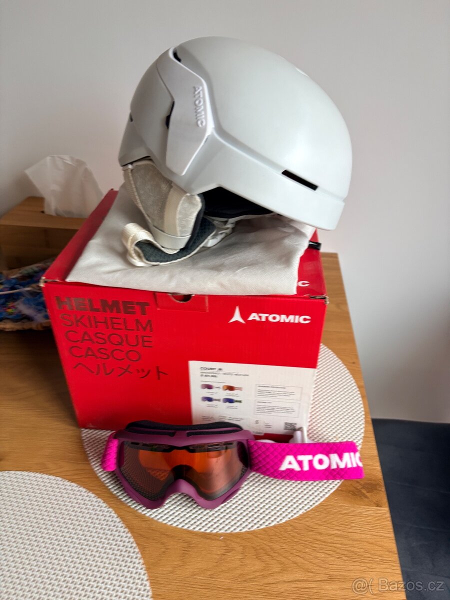 Dětská lyžařská helma Atomic count jr 51-55