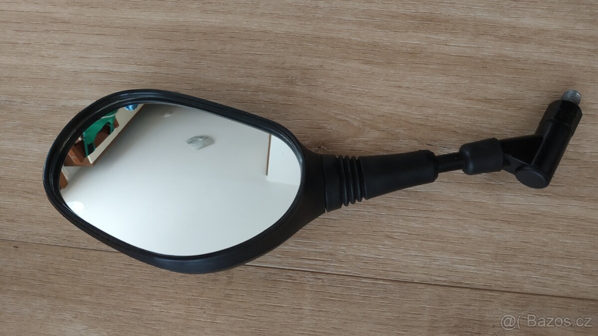 Yamaha MT03 pravé zrcátko