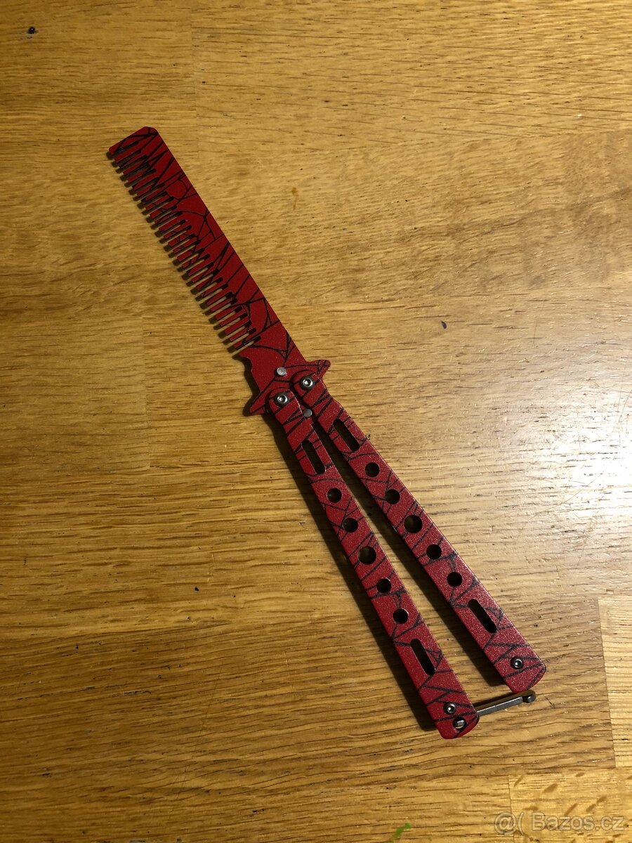 Butterfly hřebínek | Crimson Web