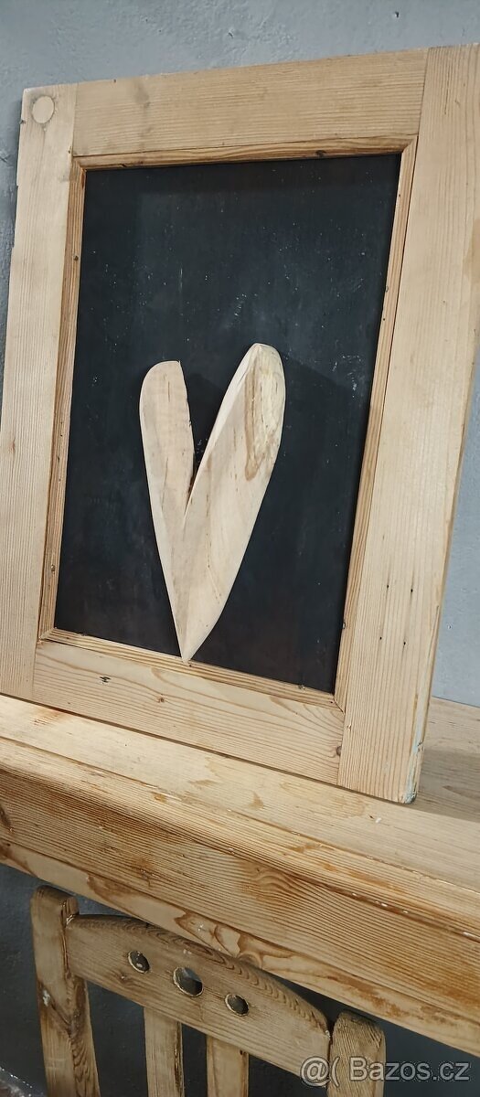 Obraz ze starého rámu okna