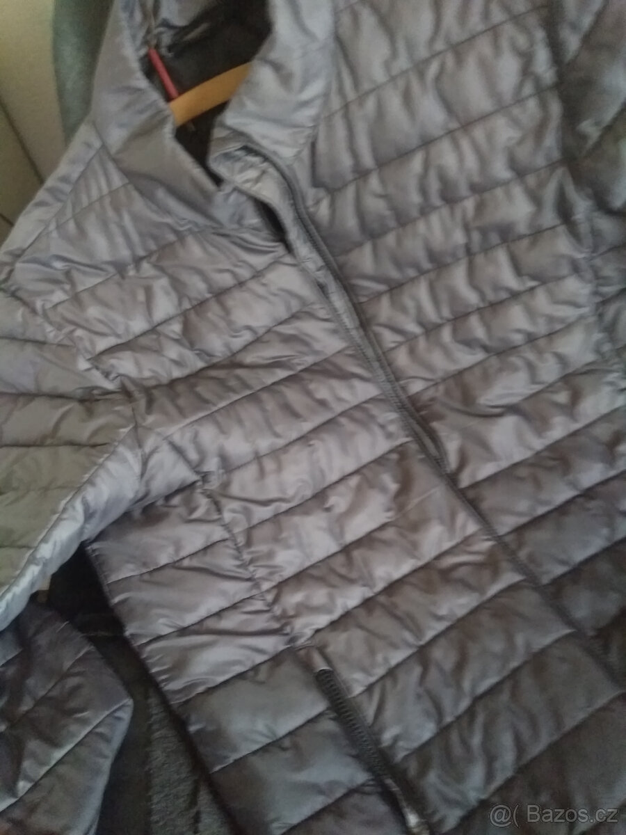 Pánská bunda zateplená, světle šedá do tmavé