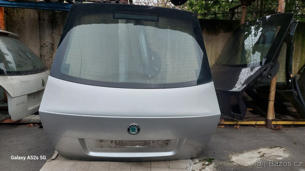 Zadní víko Octavia 2 Sedan