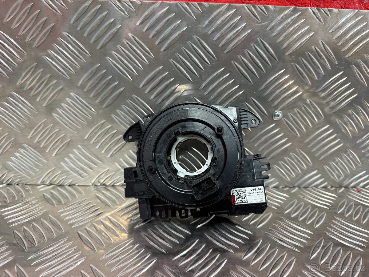 VOLANTOVÝ KROUŽEK 5K0953569AA