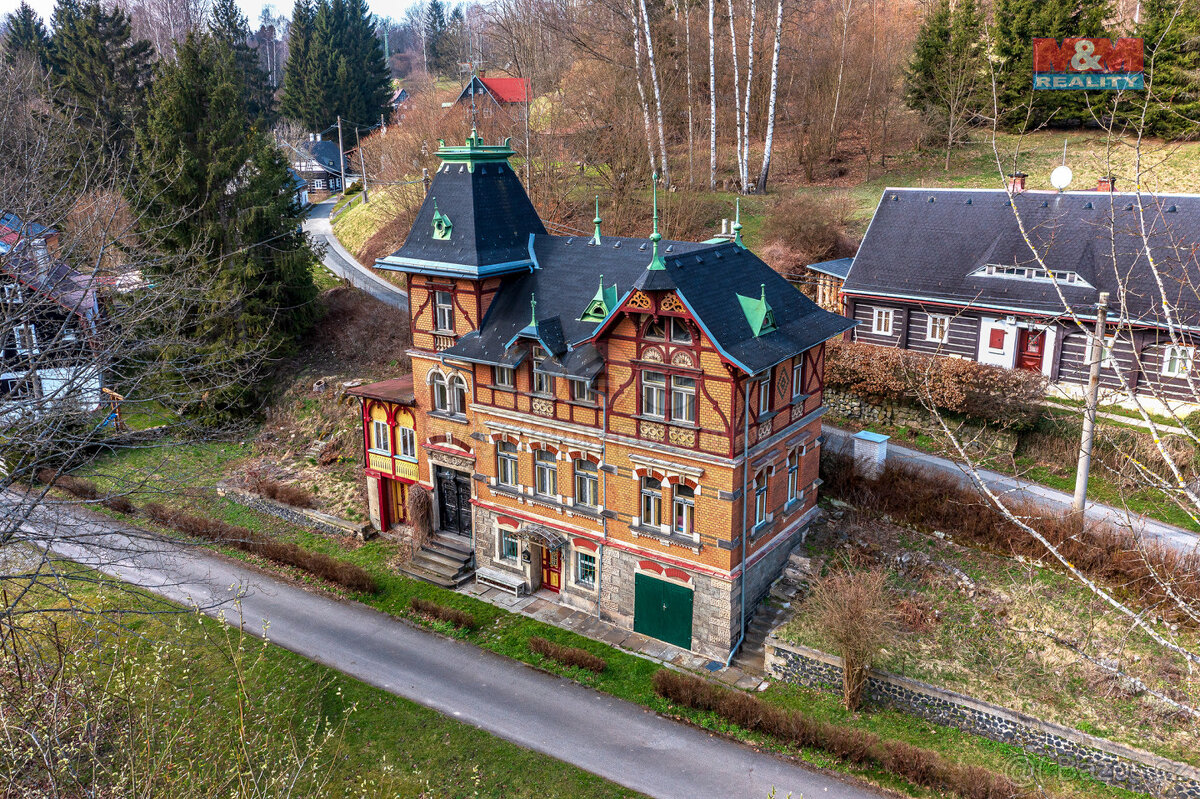 Prodej rodinného domu, 200 m², Krásná Lípa