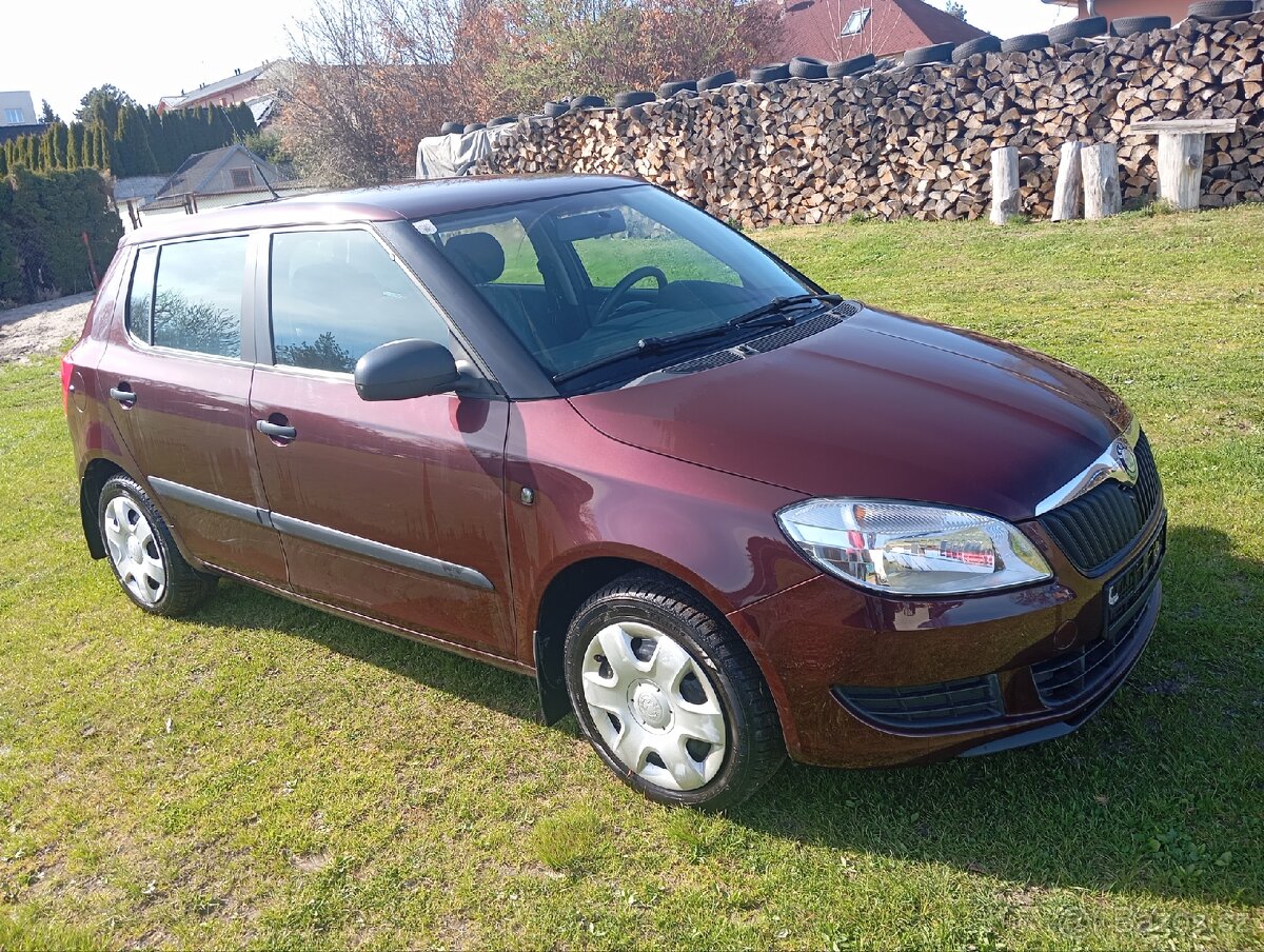 Prodám Škoda Fabia 1,2 i R,V 2011