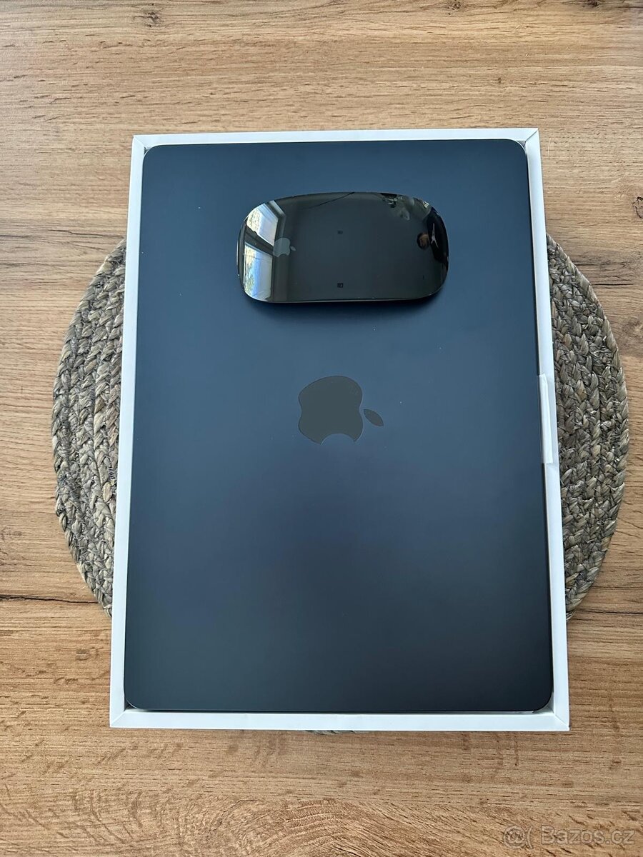 MacBook Air 13" M2 CZ 2022 Temně inkoustový