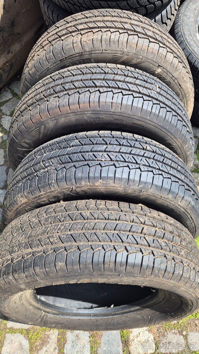 215/70 r16
