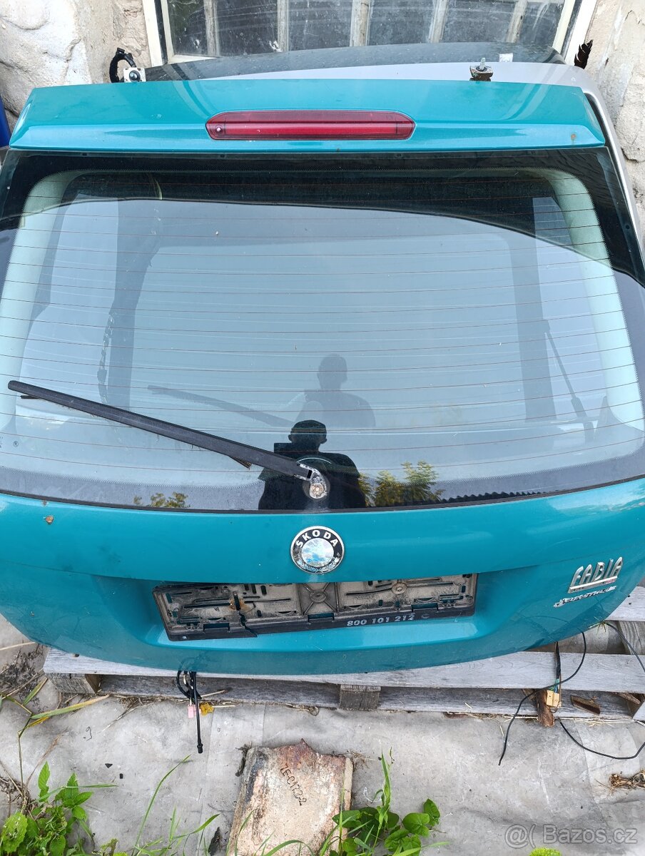 Zadní vrata škoda fabia 1 combi