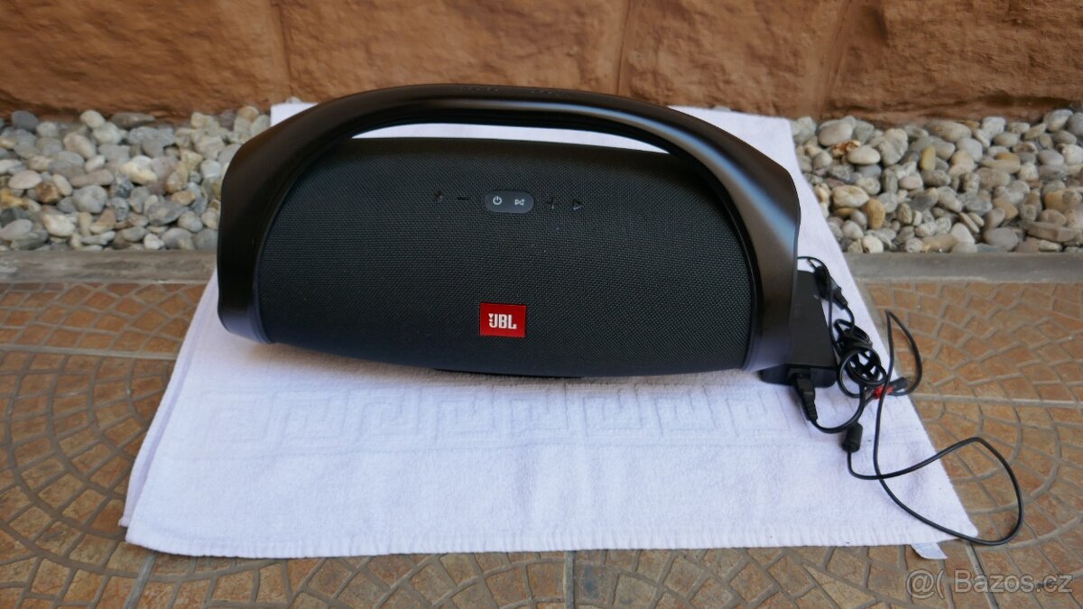JBL Boombox Black