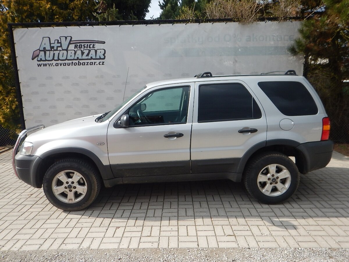 FORD MAVERICK 2.3i, 4x4, TAŽNÉ