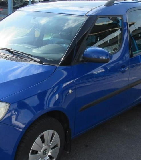 ŠKODA ROOMSTER dveře přední