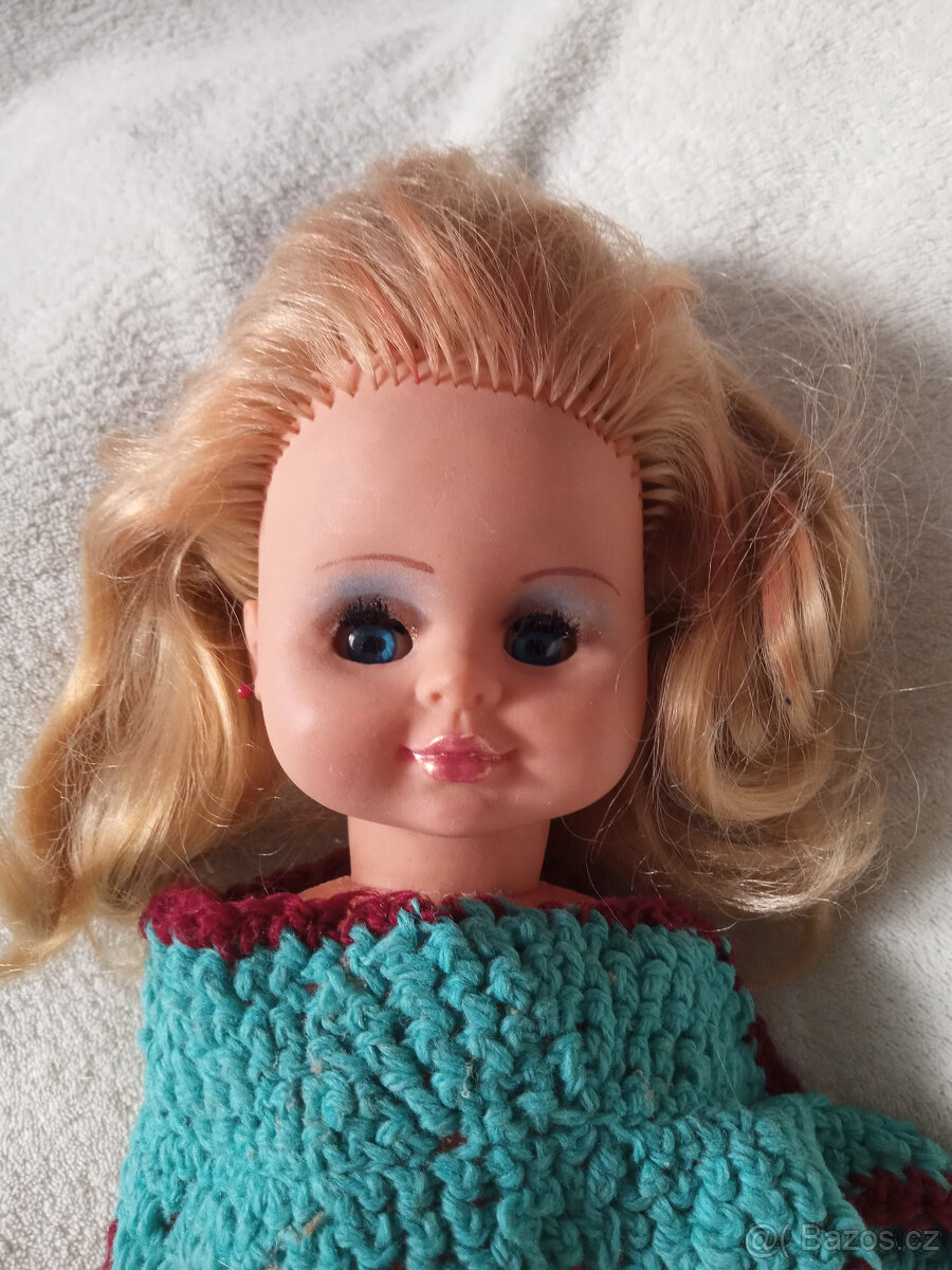 retro panenka s hebkými vlásky 32 cm