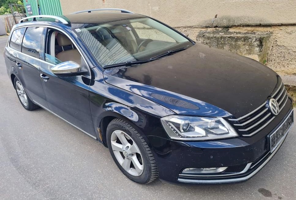 Vůz na náhradní díly VW Passat B7 kombi 2011 CFGB MTZ LC9X