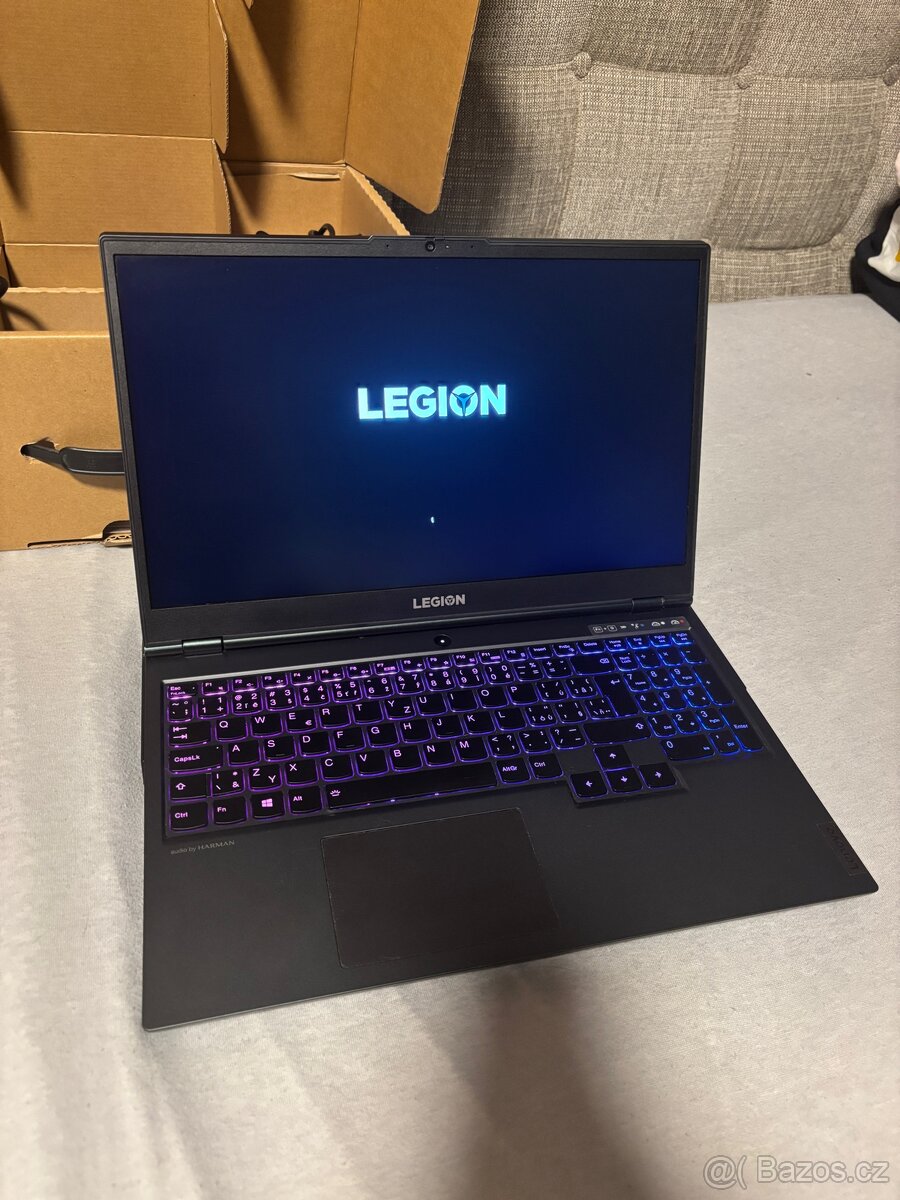 Herní notebook Lenovo Legion 5