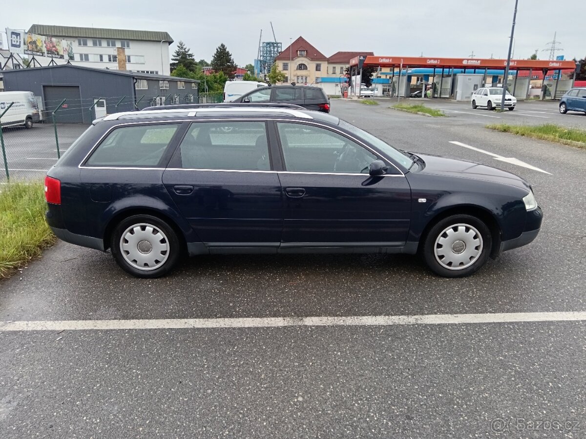 Audi A6 B4