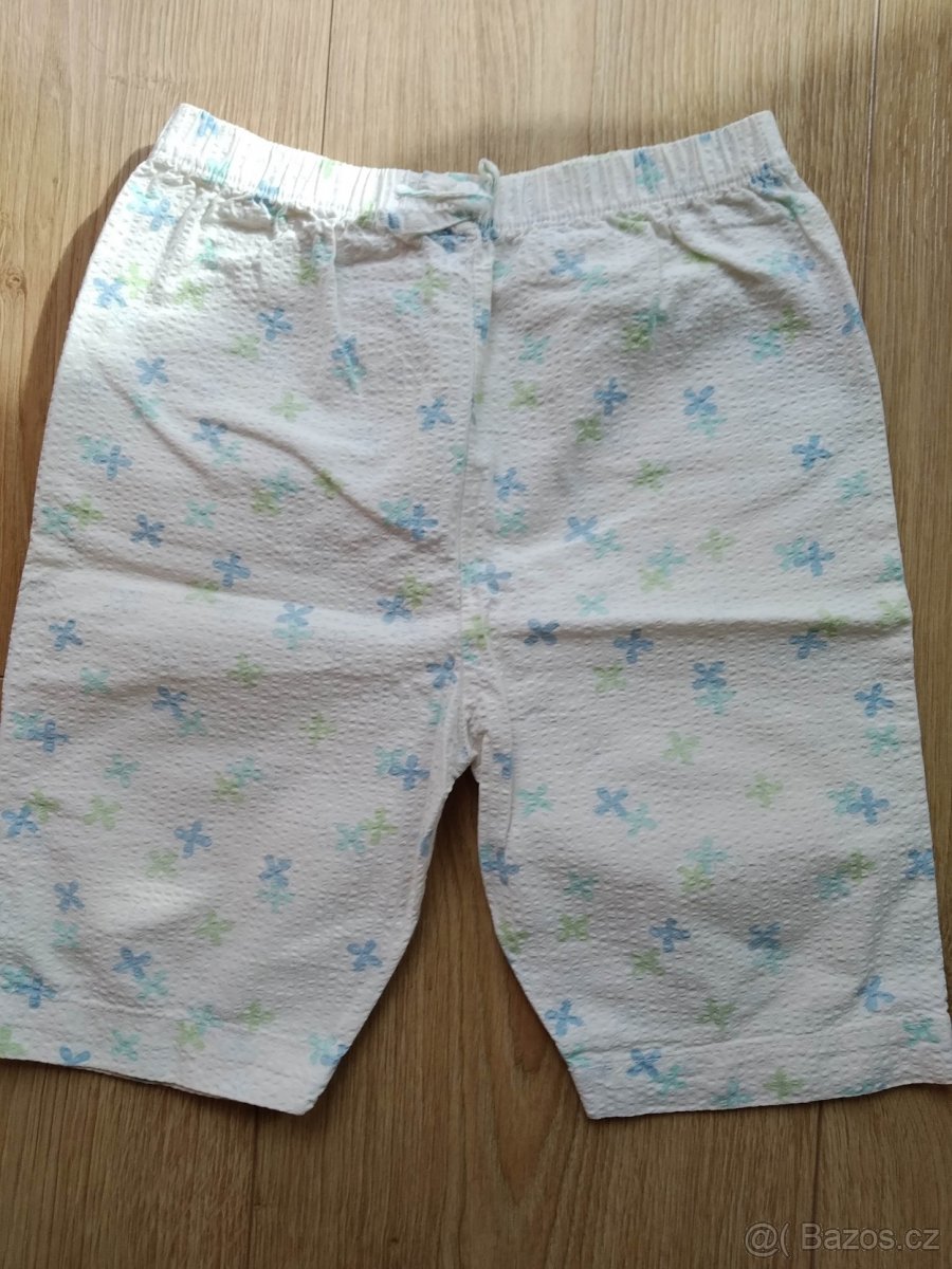 Kraťasy dívčí M&S vel. 83