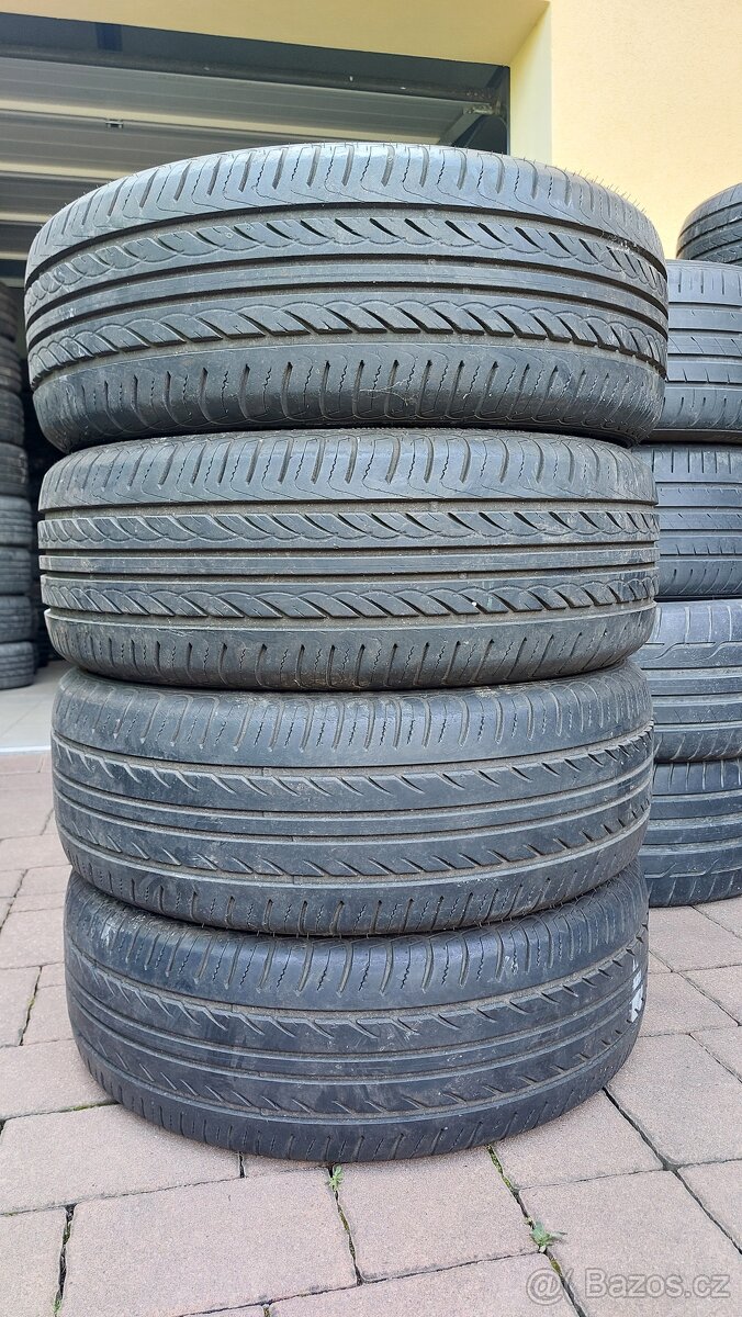 Pneu letní, 4 ks, rozměr 205/60/16, 92V, zn. GOODYEAR