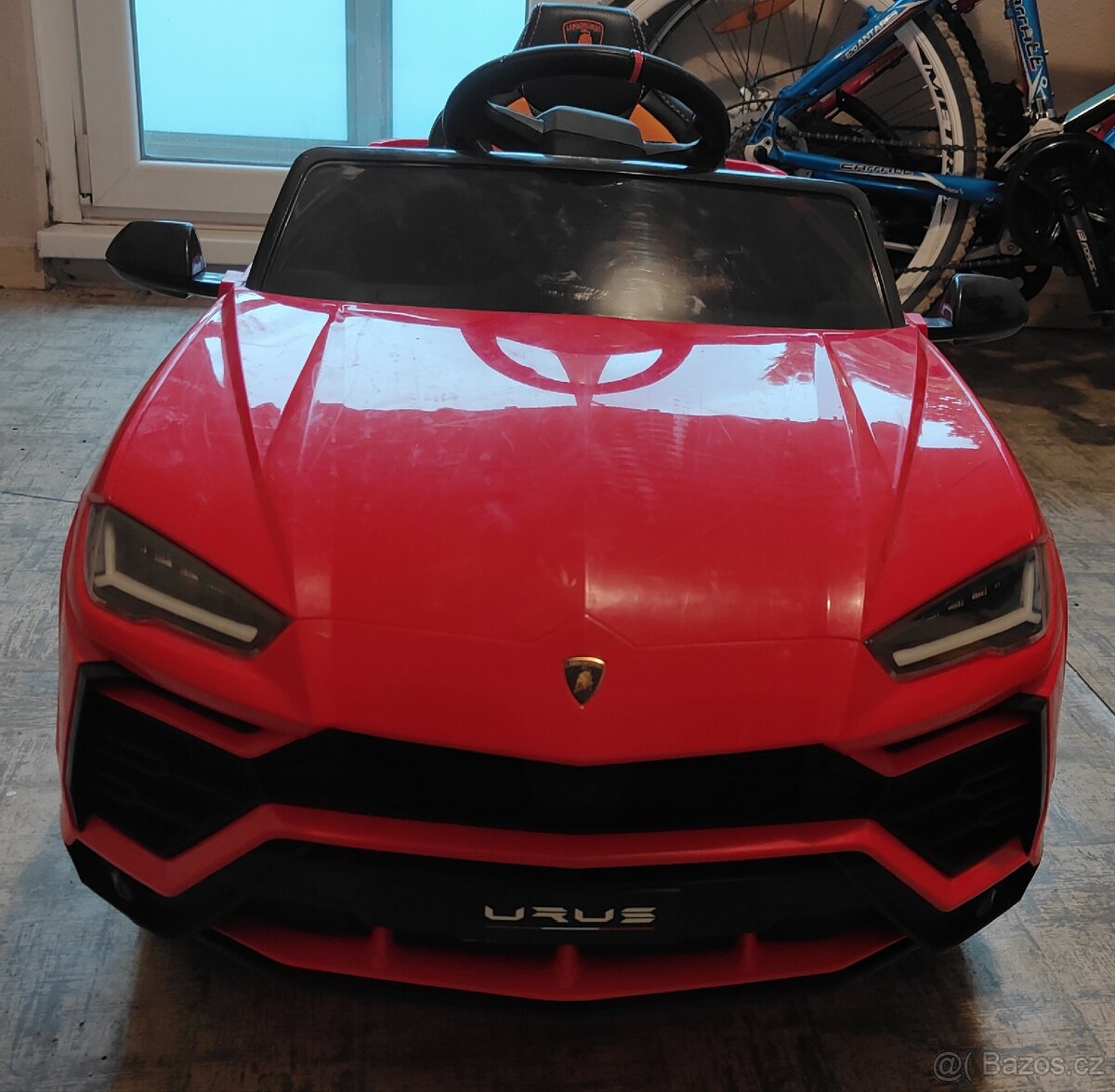 Elektrické auto pro dite