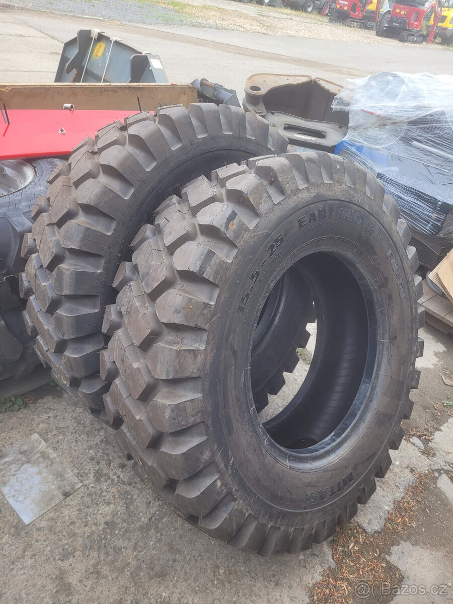Pnaumatiky Mitas 15,5-25 12PR EM-60