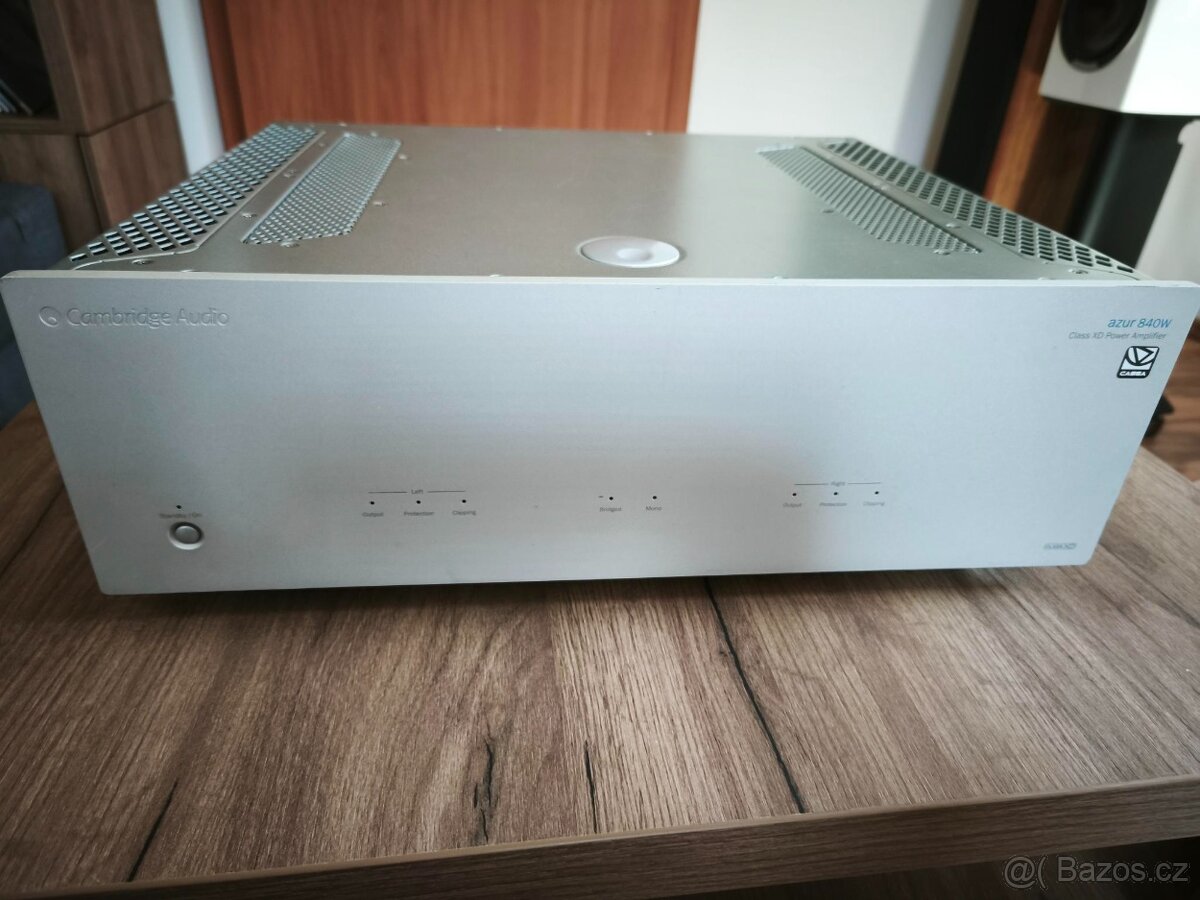 Cambridge audio 840W Casea