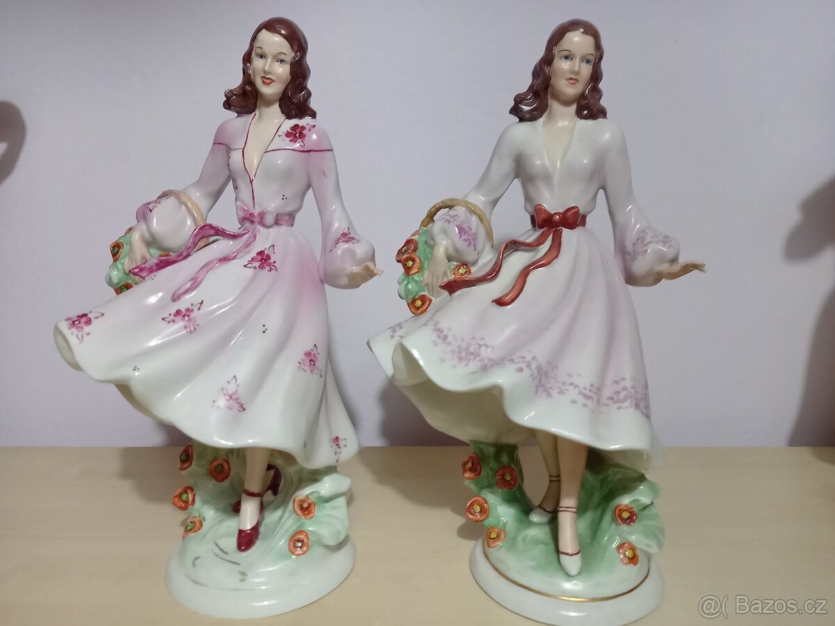 Soska Royal dux Kvetinarky ruzove