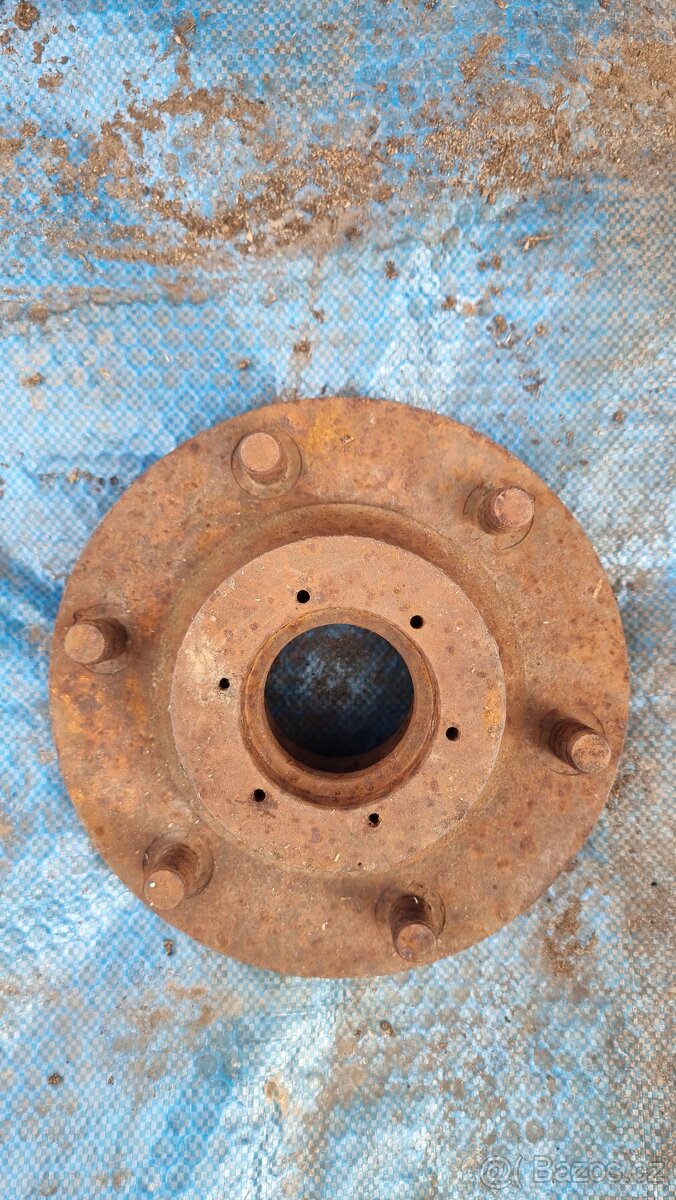 Náboj kola Škoda 30