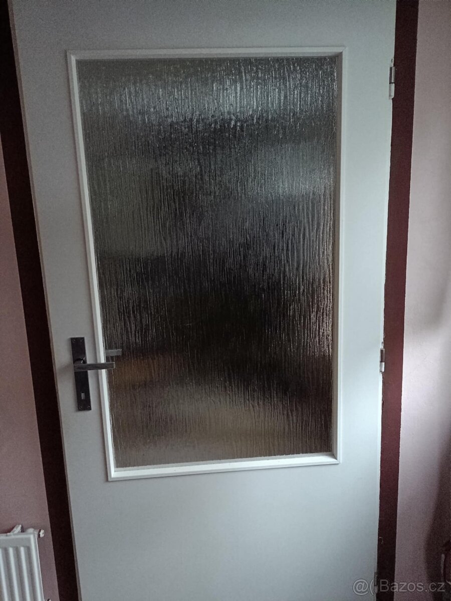 Pravé 90 cm 2/3 prosklené nové vnitřní