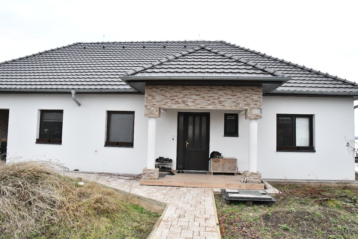 Prodám rodinný dům - bungalov