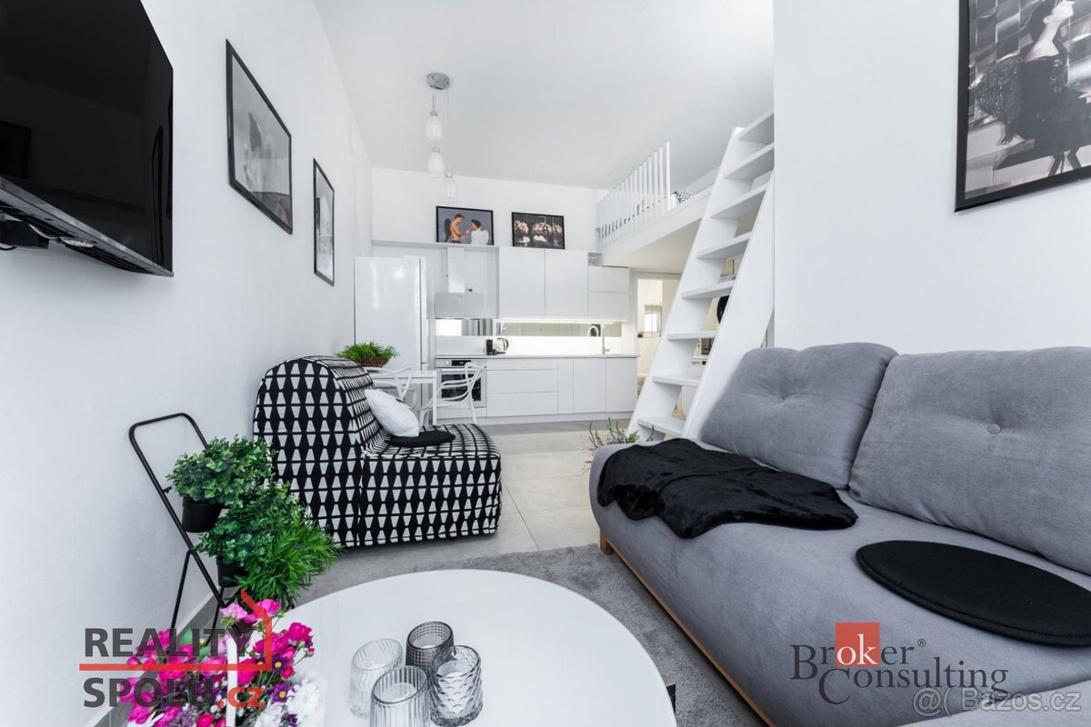 Pronájem, byty/1+kk, 30 m2, 1. máje 195, 51722 Albrechtice n