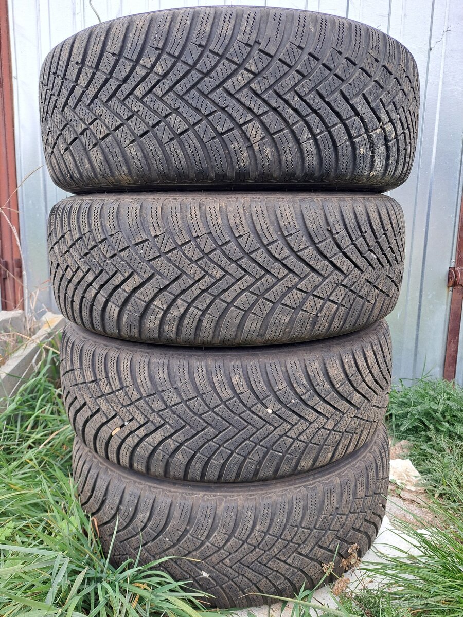 zimní sada 215/55/16 s roztečí 5x112