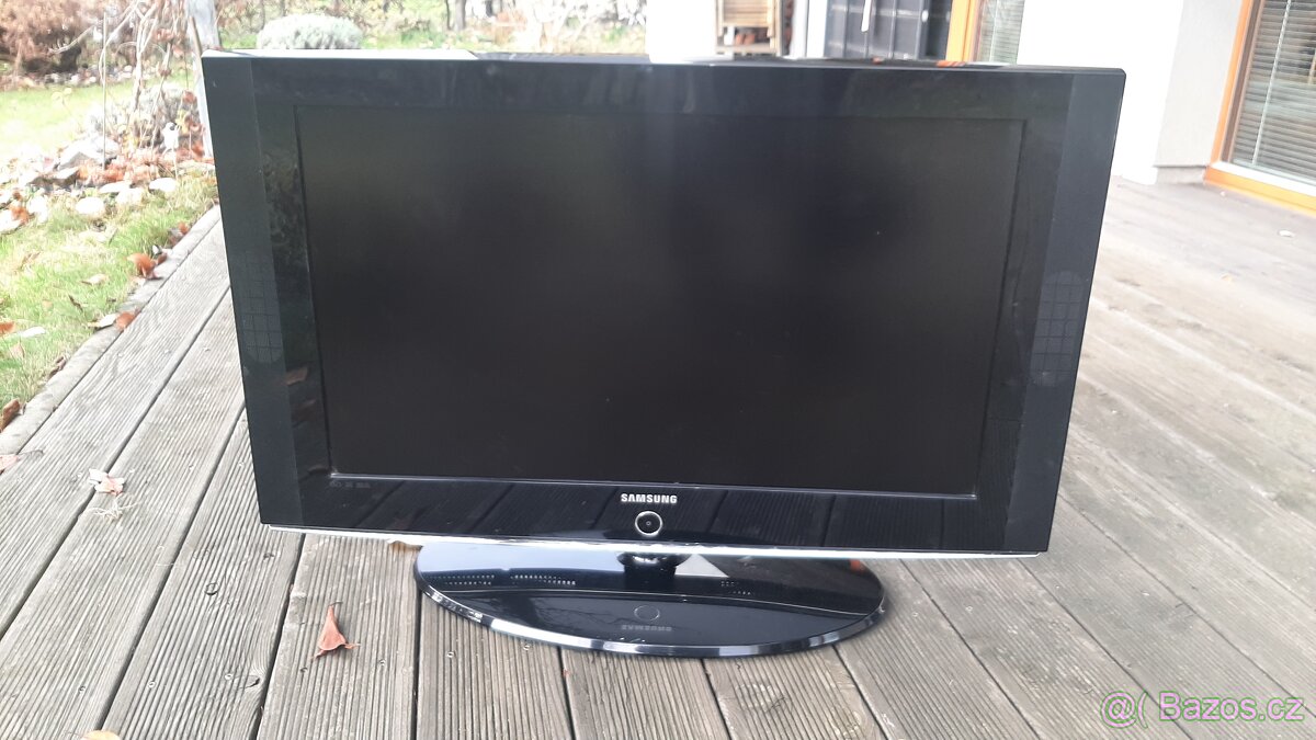 Televize Samsung 32" (TV)