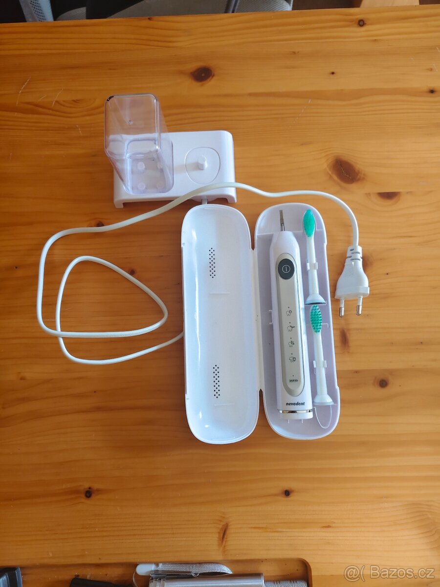 Sonický kartáček na zuby nevadent nový nepoužitý